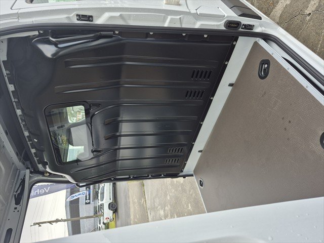 2025 Renault Master Pro 110kW