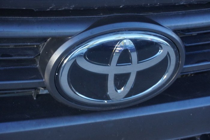 2021 Toyota Hilux SR