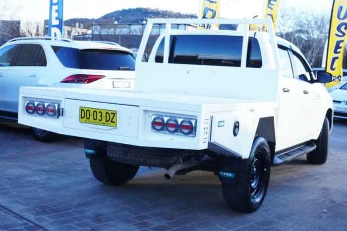 2021 Toyota Hilux SR