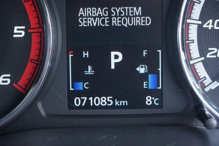 2022 Mitsubishi Triton GLX+