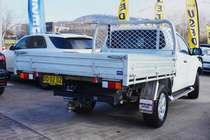 2022 Mitsubishi Triton GLX+