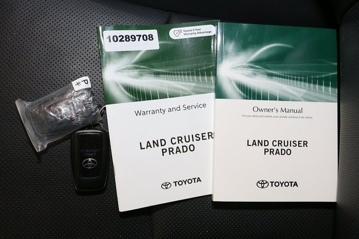 2022 Toyota Landcruiser Prado GXL