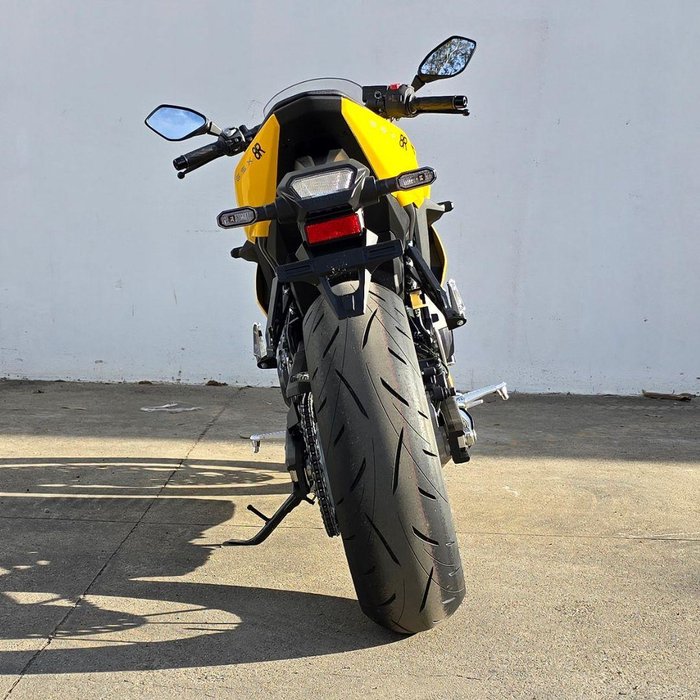 2025 Suzuki GSX-8R GSX-R Yellow