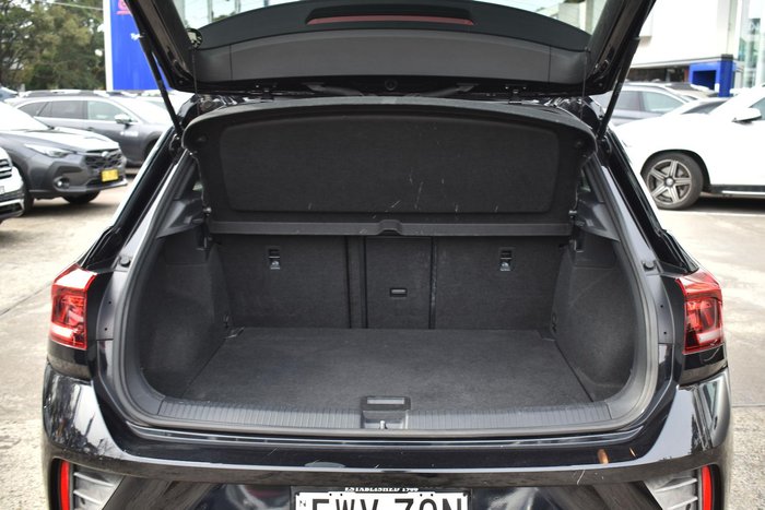 2022 Volkswagen T-Roc 140TSI R-Line