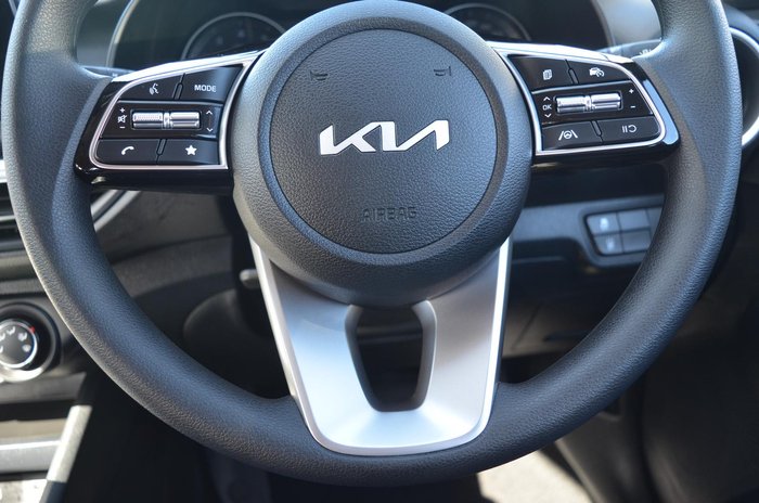 2024 Kia Cerato S