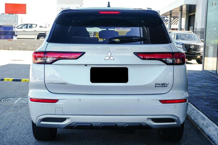 2024 Mitsubishi Outlander PHEV Exceed Tourer