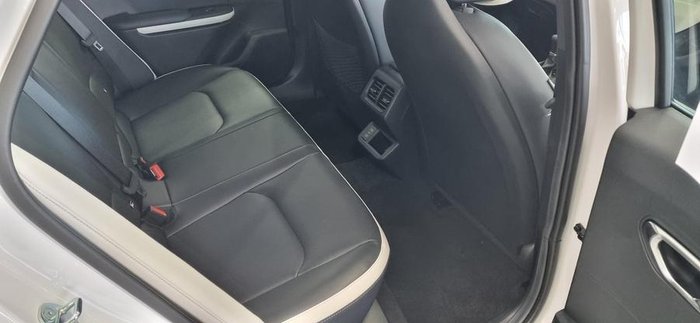 2024 Kia K4 GT-Line