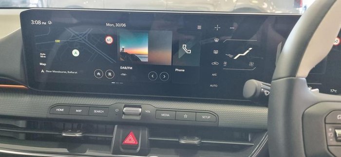 2024 Kia K4 GT-Line