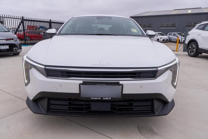 2024 Kia K4 S