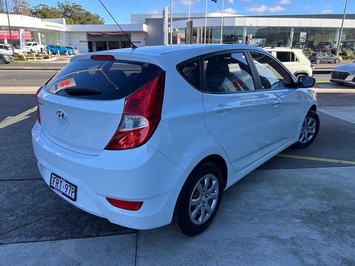2014 Hyundai Accent Active