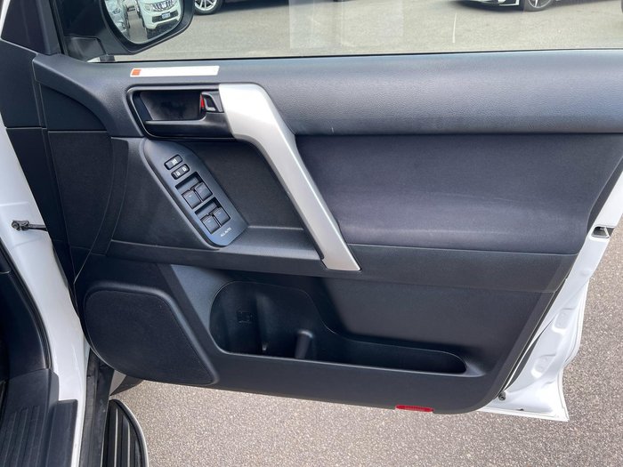 2022 Toyota Landcruiser Prado GX