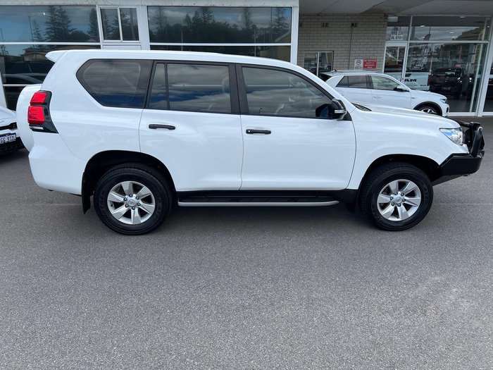 2022 Toyota Landcruiser Prado GX