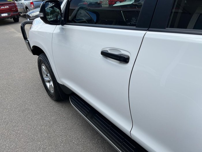 2022 Toyota Landcruiser Prado GX