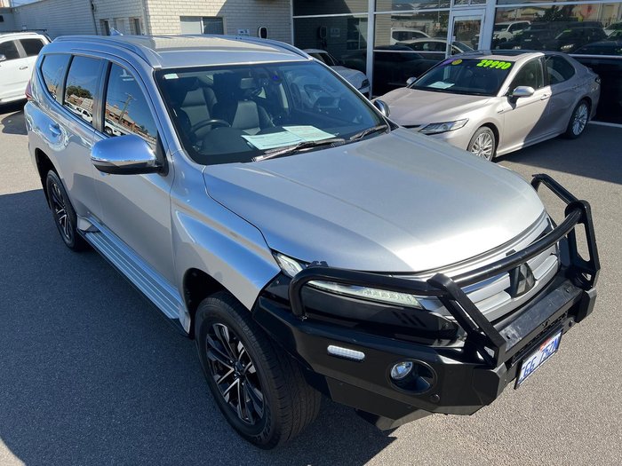 2020 Mitsubishi Pajero Sport GLS