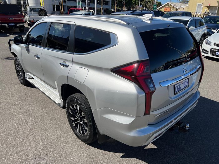 2020 Mitsubishi Pajero Sport GLS