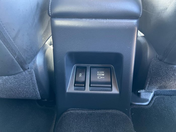 2020 Mitsubishi Pajero Sport GLS