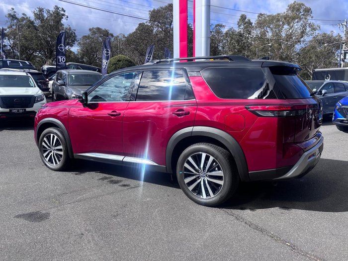 2024 Nissan Pathfinder Ti-L R53 MY24 4X4 On Demand Scarlet Ember/Super Black