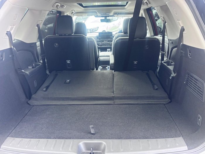 2024 Nissan Pathfinder Ti-L R53 MY24 4X4 On Demand Scarlet Ember/Super Black