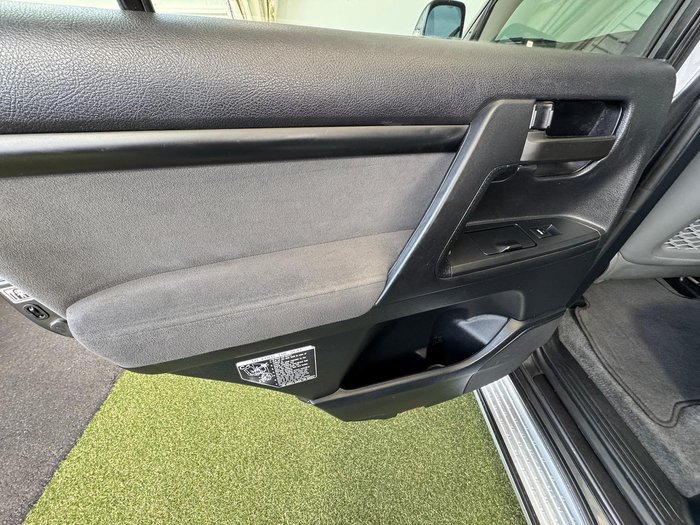2012 Toyota Landcruiser GXL