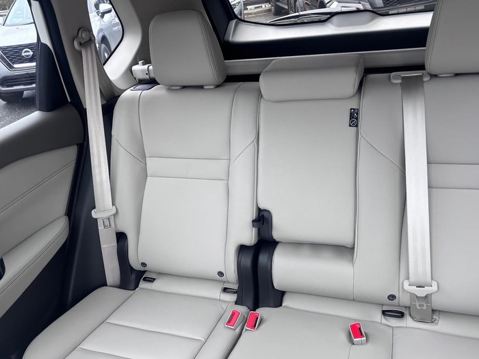 2025 Nissan X-TRAIL Ti e-POWER
