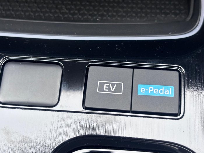 2025 Nissan X-TRAIL Ti e-POWER