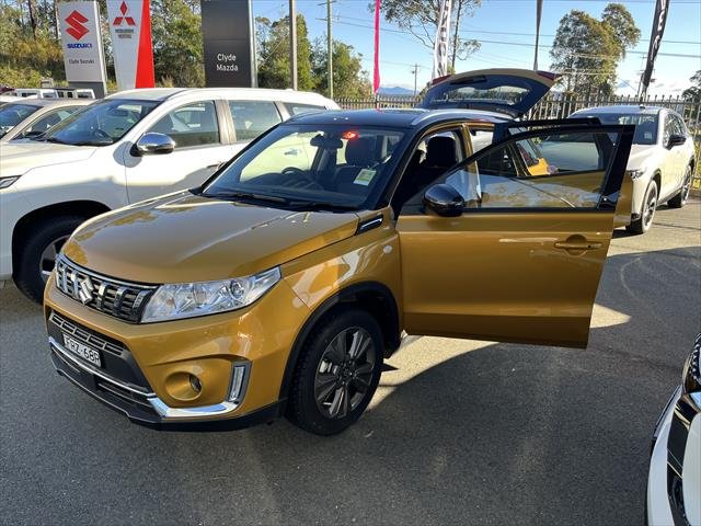 2024 SUZUKI VITARA
