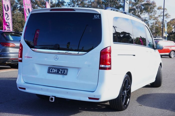 2022 Mercedes-Benz V-Class V300 d AMG Avantgarde