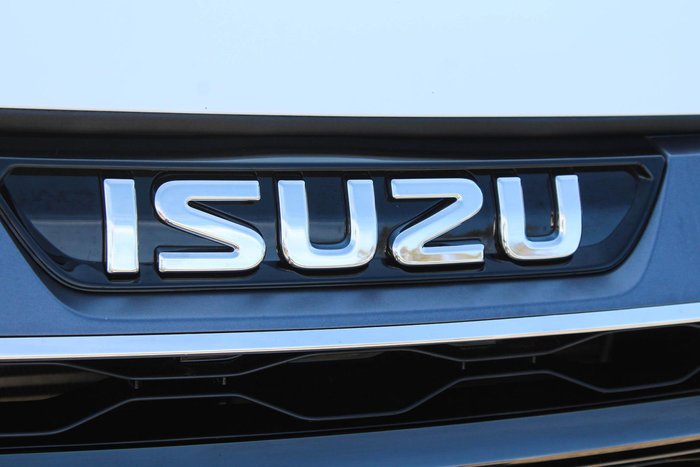 2023 Isuzu MU-X LS-U