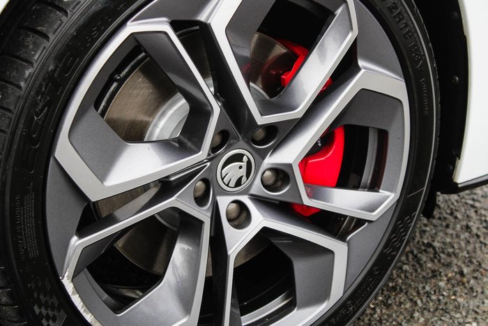 2021 SKODA Octavia RS