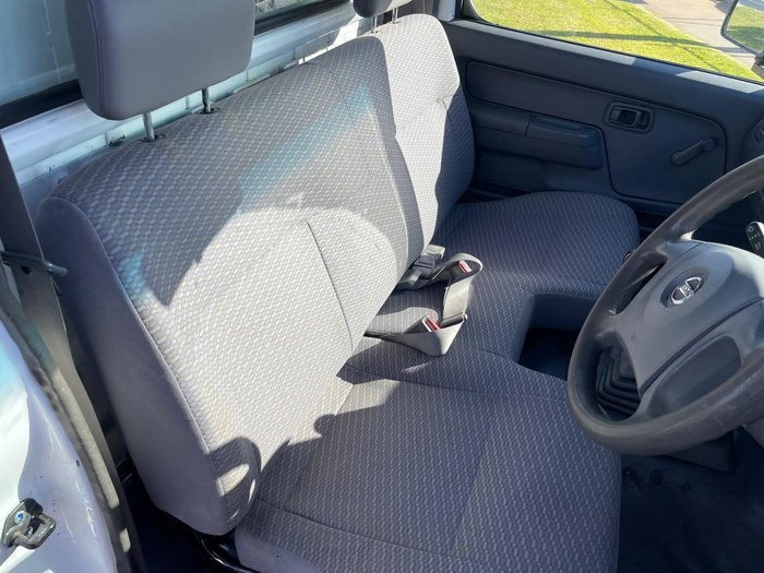 2008 Nissan Navara DX