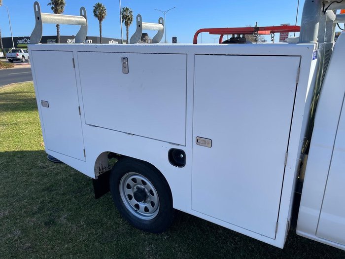 2008 Nissan Navara DX