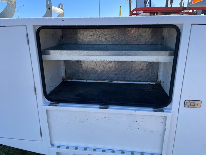 2008 Nissan Navara DX