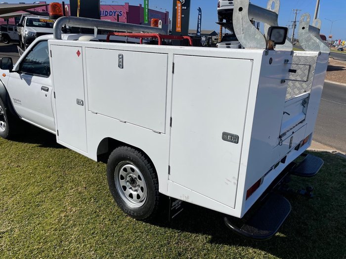 2008 Nissan Navara DX
