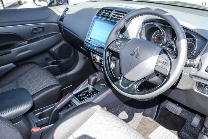 2025 Mitsubishi ASX MR