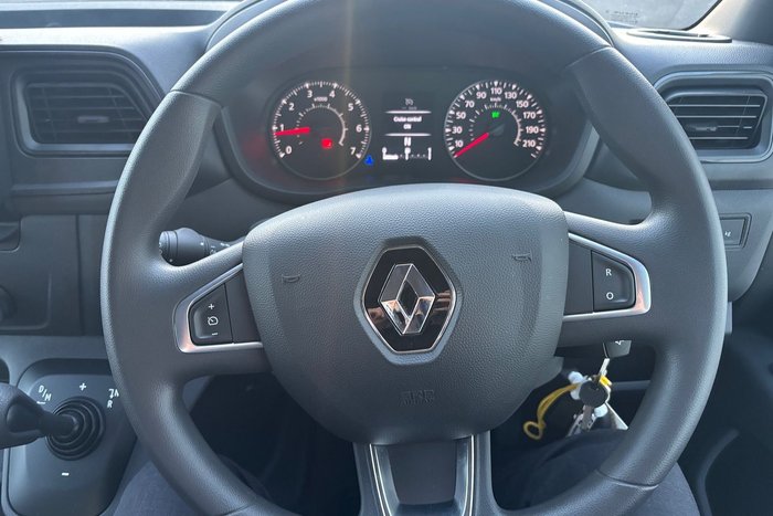 2024 Renault Master Pro 110kW