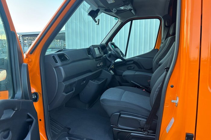 2024 Renault Master Pro 110kW