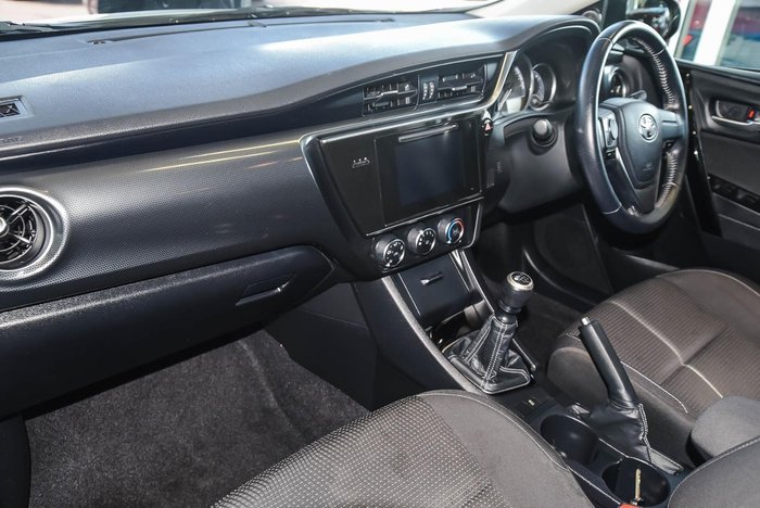 2018 Toyota Corolla Ascent Sport