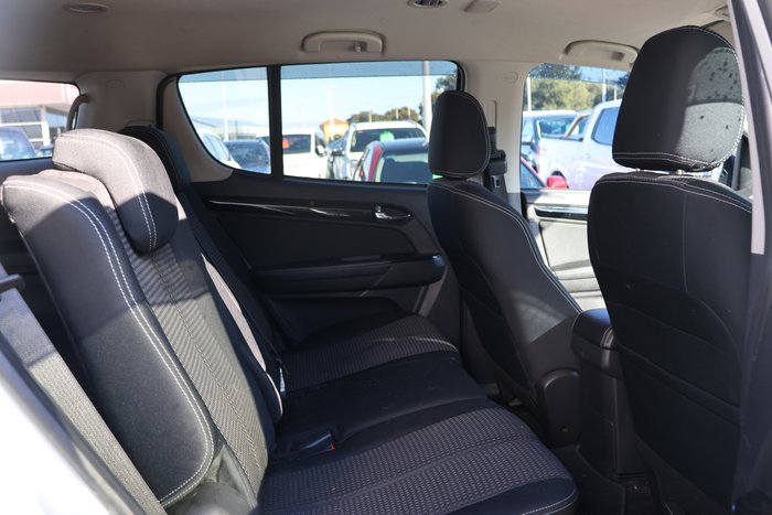 2020 Isuzu MU-X LS-U