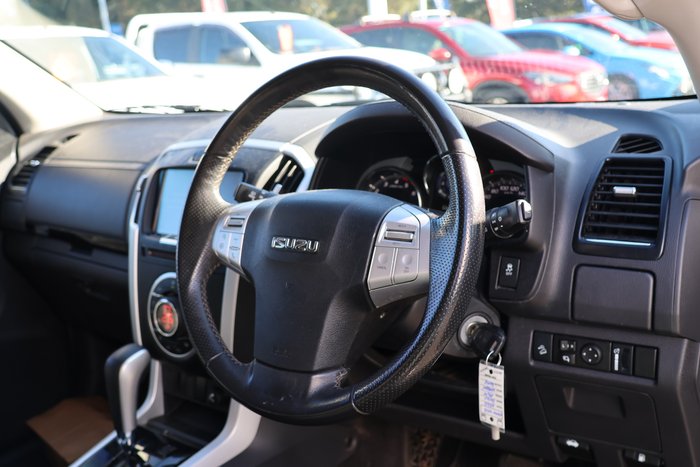 2020 Isuzu MU-X LS-U