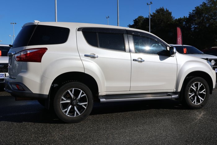 2020 Isuzu MU-X LS-U