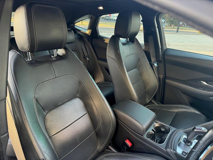 2019 Jaguar E-PACE D180 R-Dynamic HSE