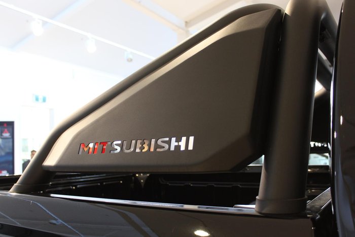 2025 Mitsubishi Triton GLX-R