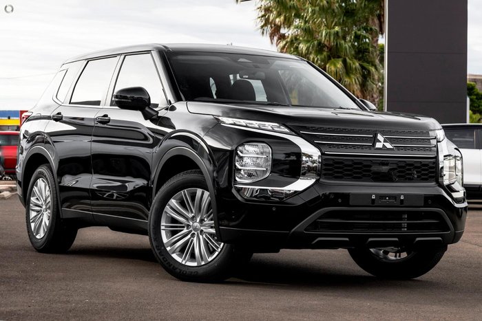 2025 Mitsubishi Outlander ES