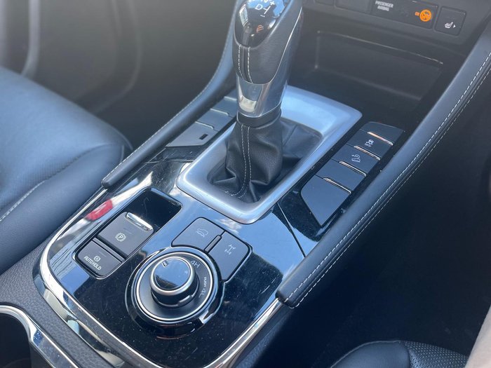 2022 Isuzu MU-X LS-T