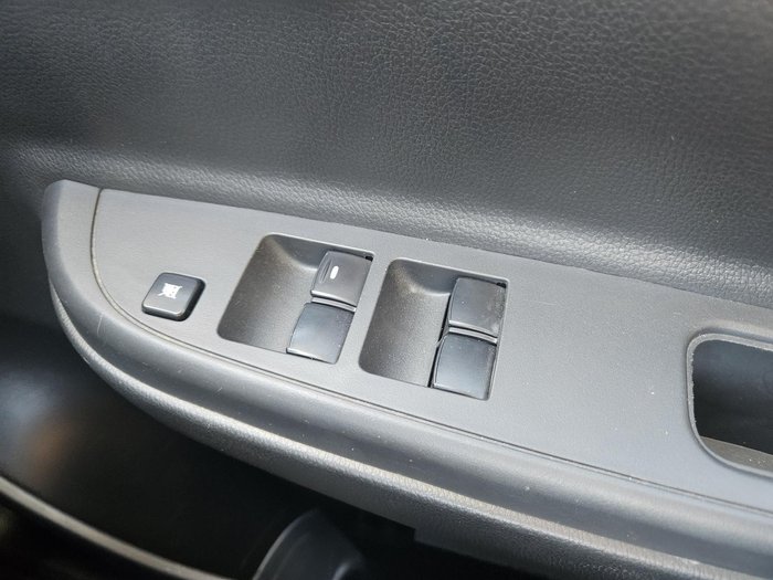 2023 Mitsubishi Triton GLX+