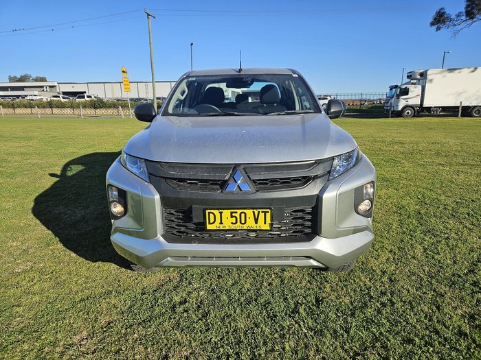 2023 Mitsubishi Triton GLX+