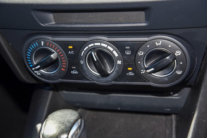 2015 Mazda 3 Maxx