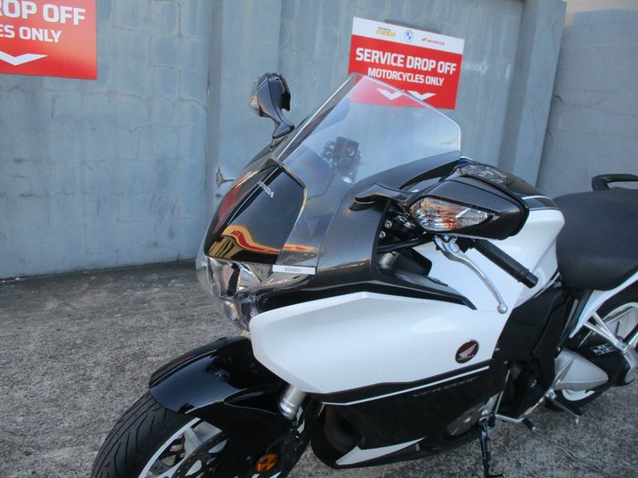 2016 Honda VFR1200F (ABS) WHITE