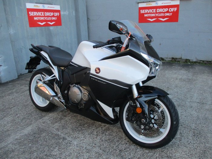 2016 Honda VFR1200F (ABS) WHITE