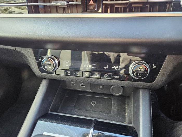 2023 Mitsubishi Outlander Black Edition ZM MY24 Red Diamond